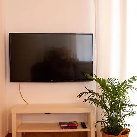 Ventoso , Modern Rustic Apartmán